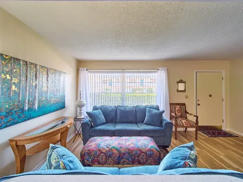 2929 Se Ocean Boulevard Stuart FL 34996
