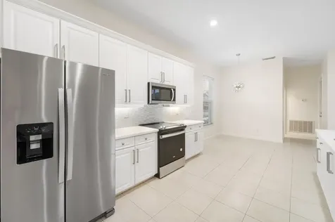 10741 SW Westlawn Boulevard Port Saint Lucie FL 34987