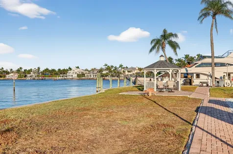 1035 S Federal Highway Delray Beach FL 33483