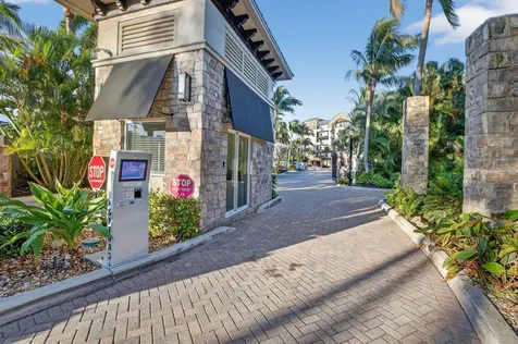 1035 S Federal Highway Delray Beach FL 33483