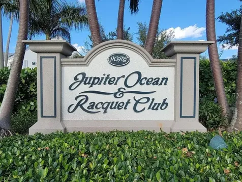1605 S Us Highway 1 Jupiter FL 33477