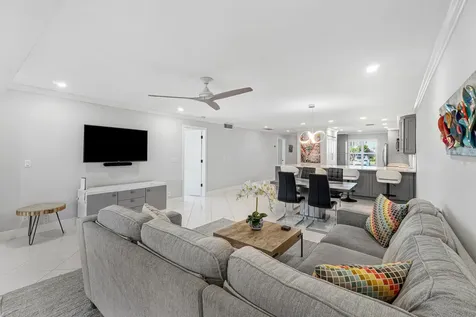 1321 Nw 19th Terrace Delray Beach FL 33445