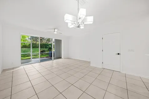 8024 Briantea Drive Boynton Beach FL 33472