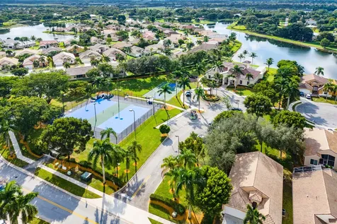 8024 Briantea Drive Boynton Beach FL 33472