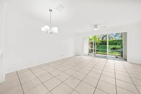 8024 Briantea Drive Boynton Beach FL 33472