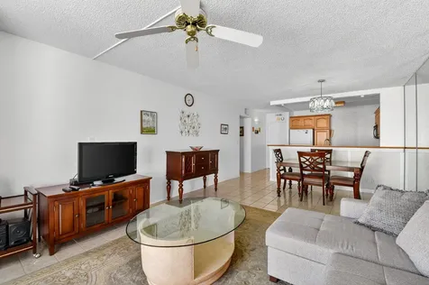 3540 S Ocean Boulevard South Palm Beach FL 33480