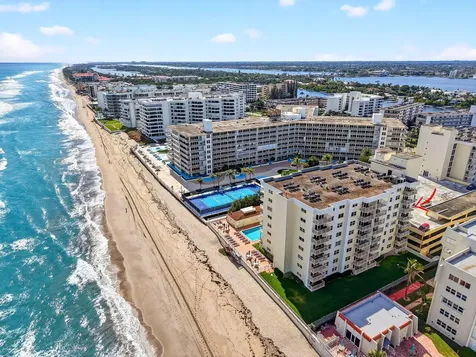 3540 S Ocean Boulevard South Palm Beach FL 33480