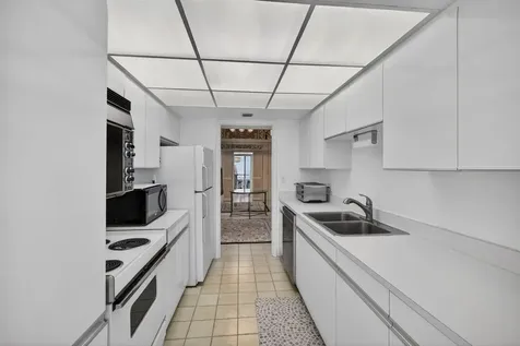 5510 N Ocean Drive Singer Island FL 33404