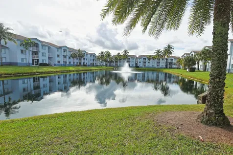 2620 S University Drive Davie FL 33328