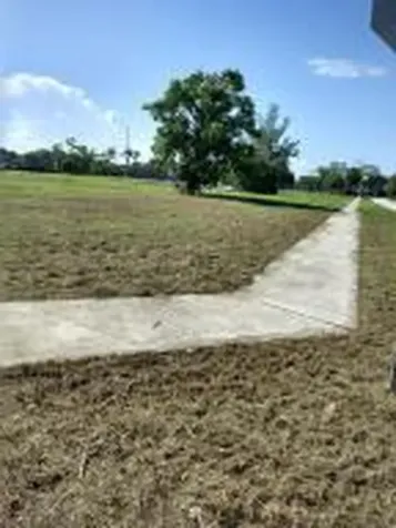 84 Sw 1 Court Deerfield Beach FL 33441