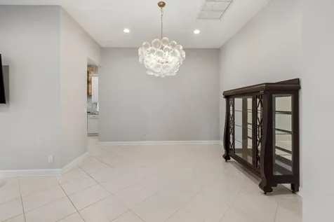 104 Nw Willow Grove Avenue Port Saint Lucie FL 34986
