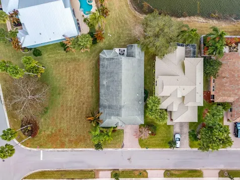 104 Nw Willow Grove Avenue Port Saint Lucie FL 34986