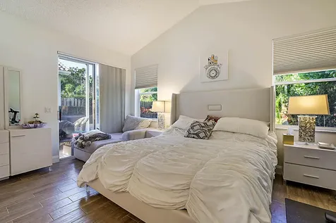 6655 Nw 25th Avenue Boca Raton FL 33496