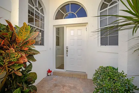 6655 Nw 25th Avenue Boca Raton FL 33496