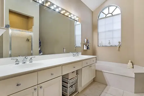 6655 Nw 25th Avenue Boca Raton FL 33496