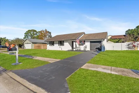396 Monte Trail West Palm Beach FL 33415