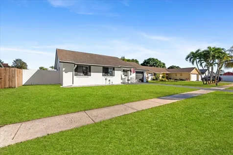 396 Monte Trail West Palm Beach FL 33415