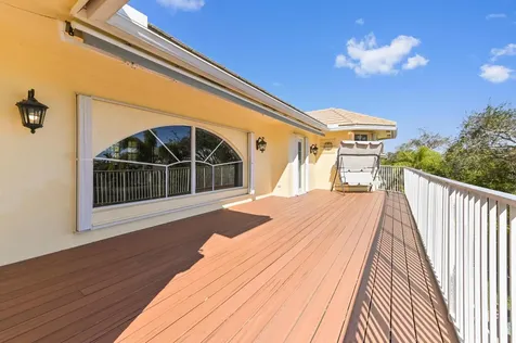 8817 Se Compass Island Way Jupiter FL 33458