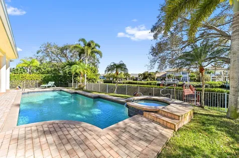 8817 Se Compass Island Way Jupiter FL 33458
