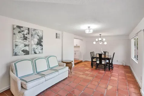 103 Shannondale Road Cloud Lake FL 33406