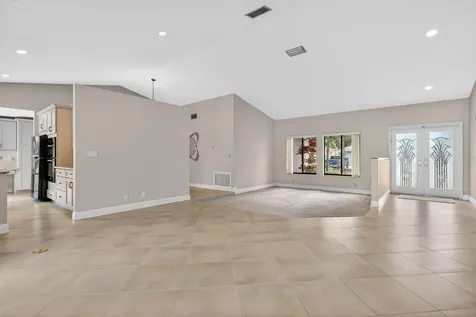 4937 Nw 59th Way Coral Springs FL 33067