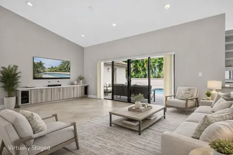 4937 Nw 59th Way Coral Springs FL 33067