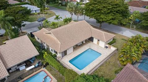 4937 Nw 59th Way Coral Springs FL 33067