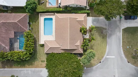 4937 Nw 59th Way Coral Springs FL 33067