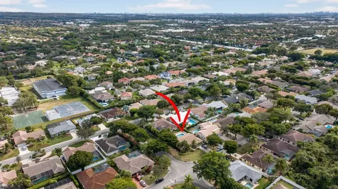 4937 Nw 59th Way Coral Springs FL 33067