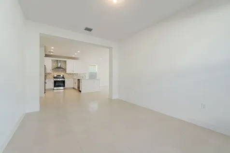 14225 Sw Waterfall Lane Port Saint Lucie FL 34987