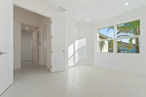 14225 Sw Waterfall Lane Port Saint Lucie FL 34987