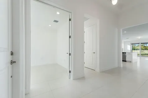 14225 Sw Waterfall Lane Port Saint Lucie FL 34987