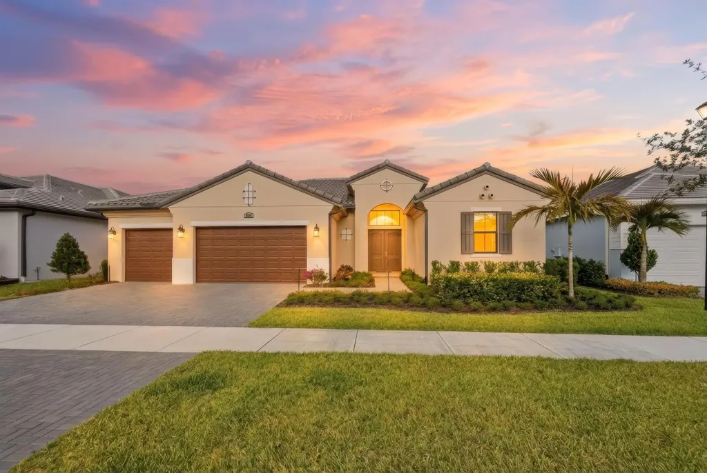 8572 Sw Felicita Way Port Saint Lucie FL 34987