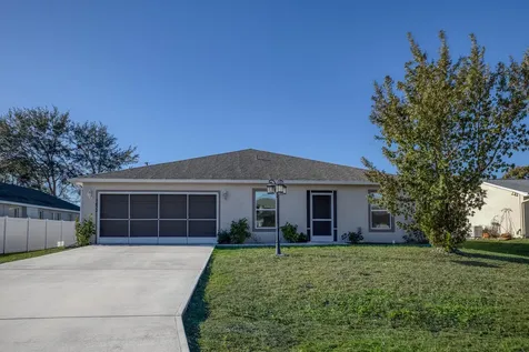 1432 Sw Leisure Lane Port Saint Lucie FL 34953
