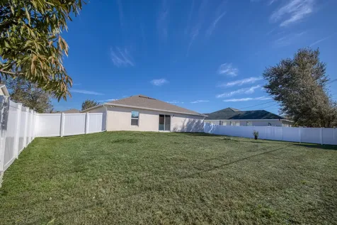 1432 Sw Leisure Lane Port Saint Lucie FL 34953
