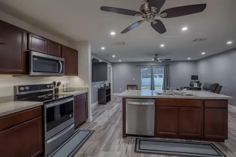 1432 Sw Leisure Lane Port Saint Lucie FL 34953