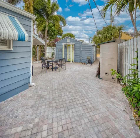 320 N J Street Lake Worth Beach FL 33460