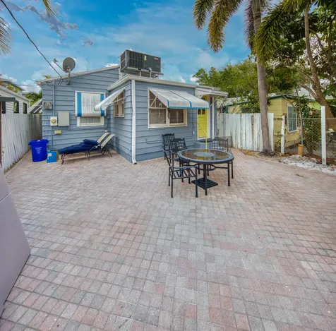 320 N J Street Lake Worth Beach FL 33460