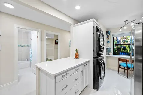 2016 Sw 29th Court Delray Beach FL 33445
