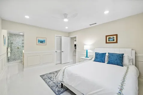 2016 Sw 29th Court Delray Beach FL 33445