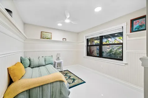 2016 Sw 29th Court Delray Beach FL 33445