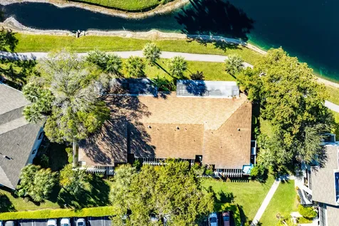 2016 Sw 29th Court Delray Beach FL 33445