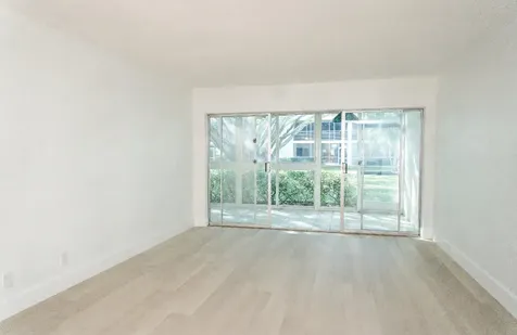 7 Westwood Avenue Tequesta FL 33469