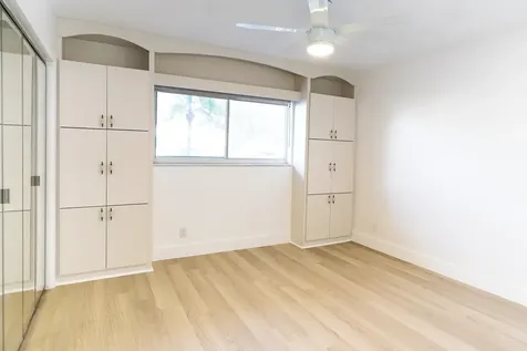 7 Westwood Avenue Tequesta FL 33469