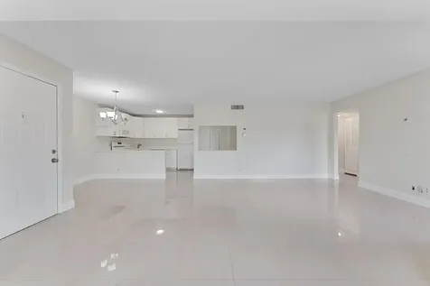 537 Shady Pine Way Greenacres FL 33415