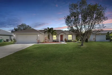2373 Se Rock Springs Drive Port Saint Lucie FL 34952