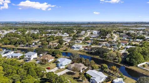 2373 Se Rock Springs Drive Port Saint Lucie FL 34952