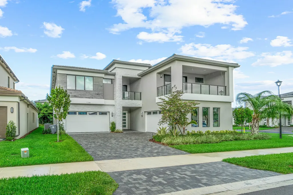 17081 Five Waters Avenue Boca Raton FL 33496