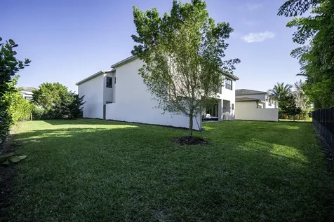 17081 Five Waters Avenue Boca Raton FL 33496