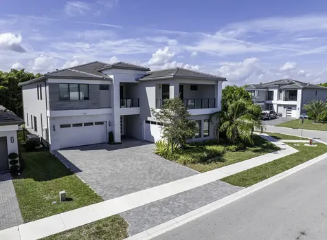 17081 Five Waters Avenue Boca Raton FL 33496